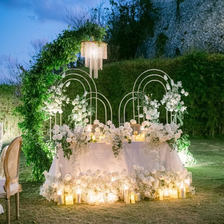 Timeless beauty in simplicity- single stem white roses🤍📍 Villa Latitude Feel free to reach out